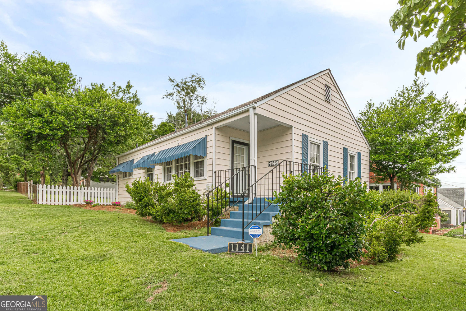 1141 Jefferson Avenue East Point GA 30344