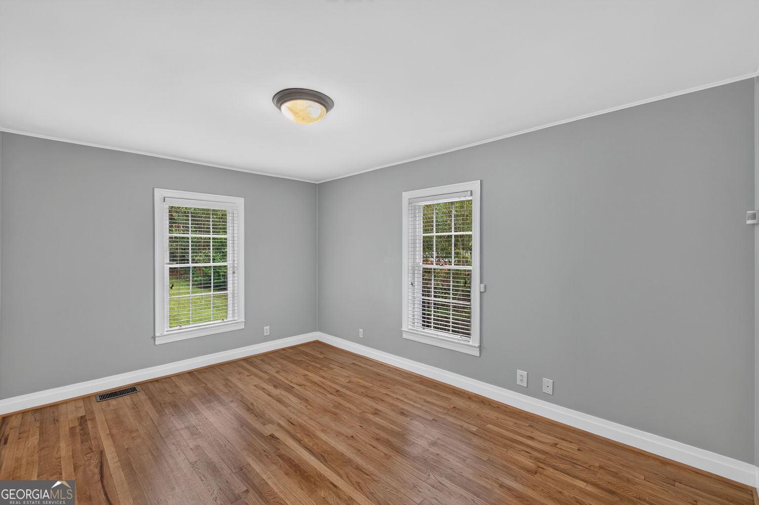 1141 Jefferson Avenue East Point GA 30344