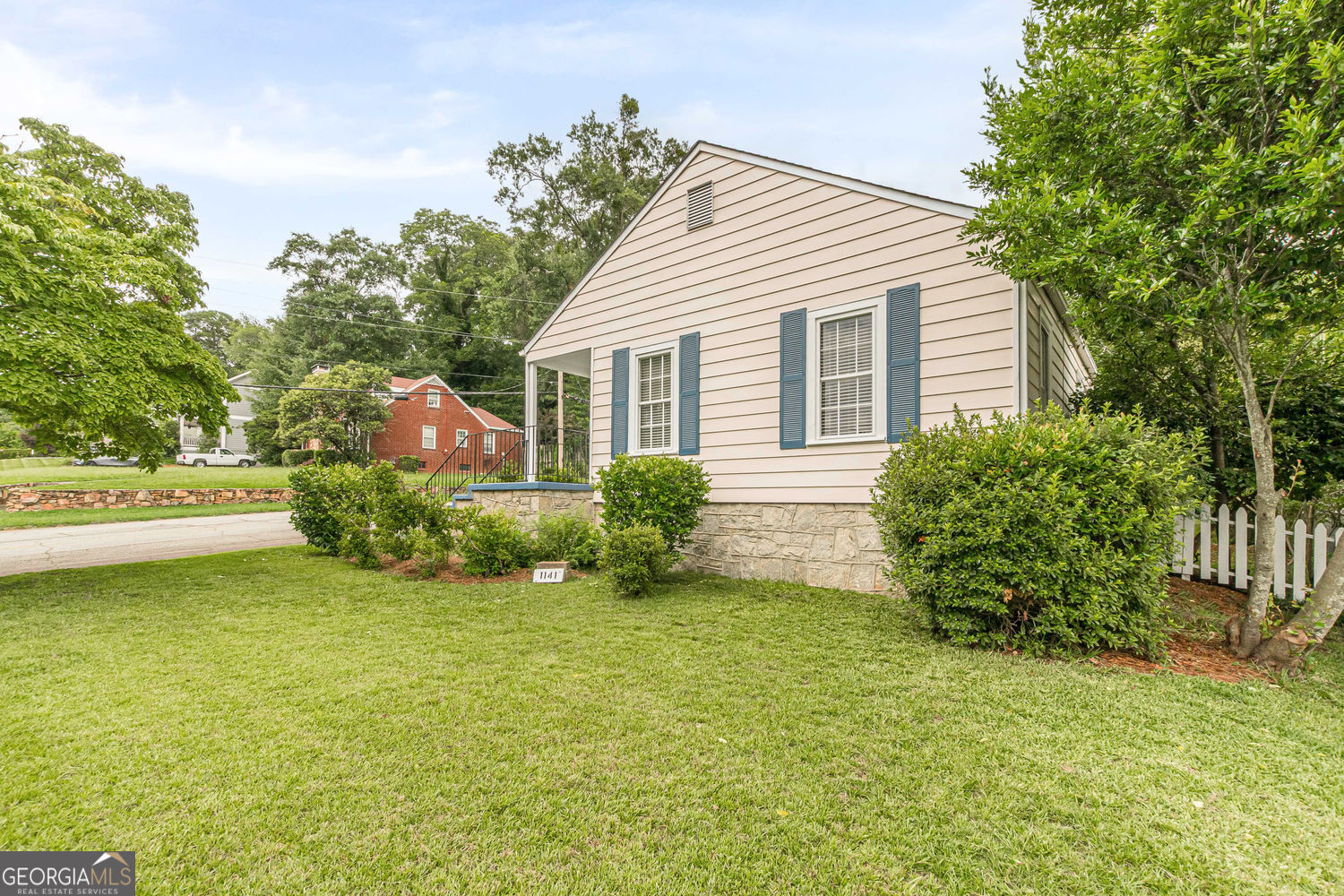 1141 Jefferson Avenue East Point GA 30344