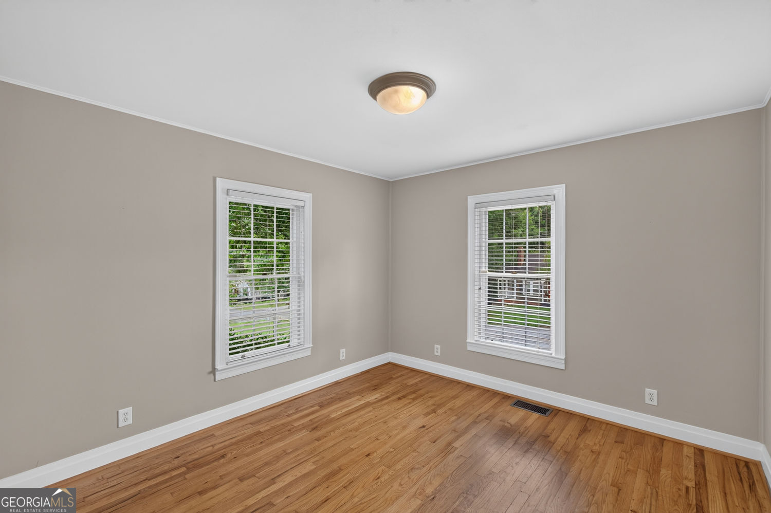 1141 Jefferson Avenue East Point GA 30344