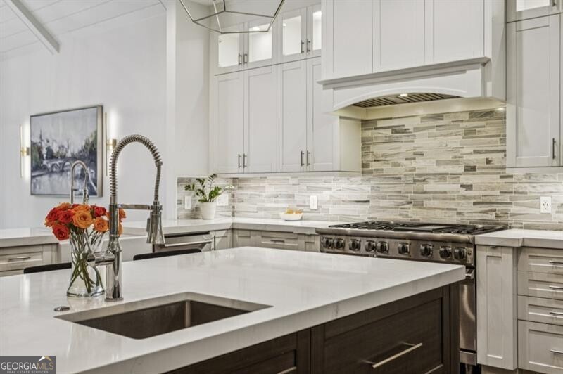 305 Forrest Lake Drive Sandy Springs GA 30327