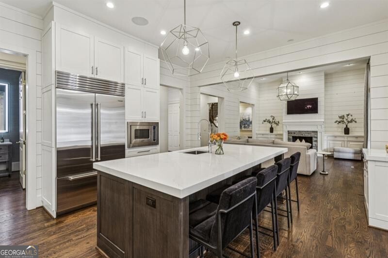 305 Forrest Lake Drive Sandy Springs GA 30327
