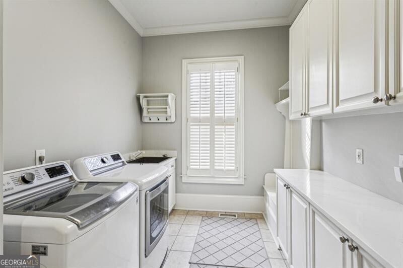 305 Forrest Lake Drive Sandy Springs GA 30327