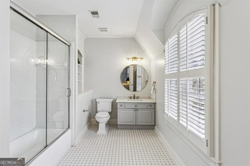 305 Forrest Lake Drive Sandy Springs GA 30327