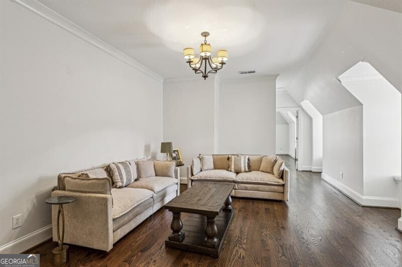 305 Forrest Lake Drive Sandy Springs GA 30327