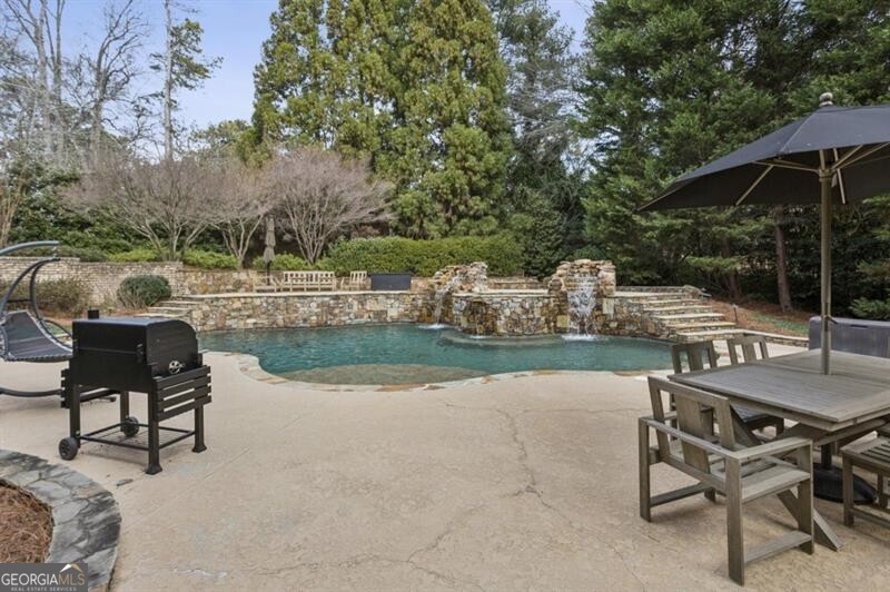305 Forrest Lake Drive Sandy Springs GA 30327