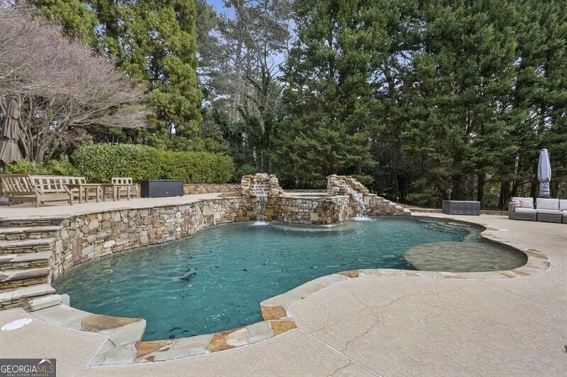 305 Forrest Lake Drive Sandy Springs GA 30327