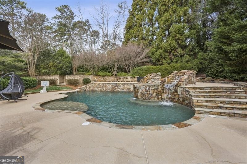 305 Forrest Lake Drive Sandy Springs GA 30327
