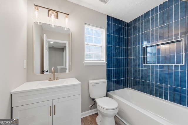 4273 Chestnut Lake Avenue Lithonia GA 30038
