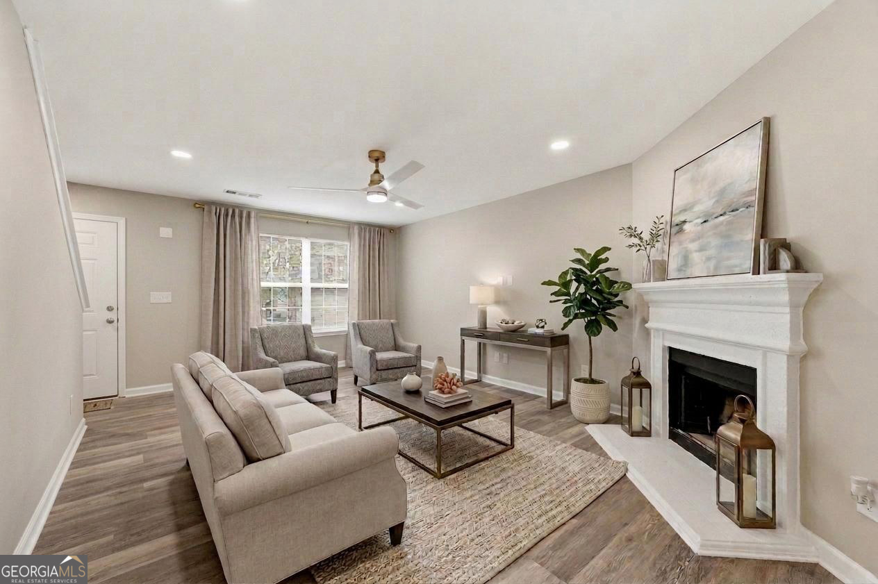 4273 Chestnut Lake Avenue Lithonia GA 30038