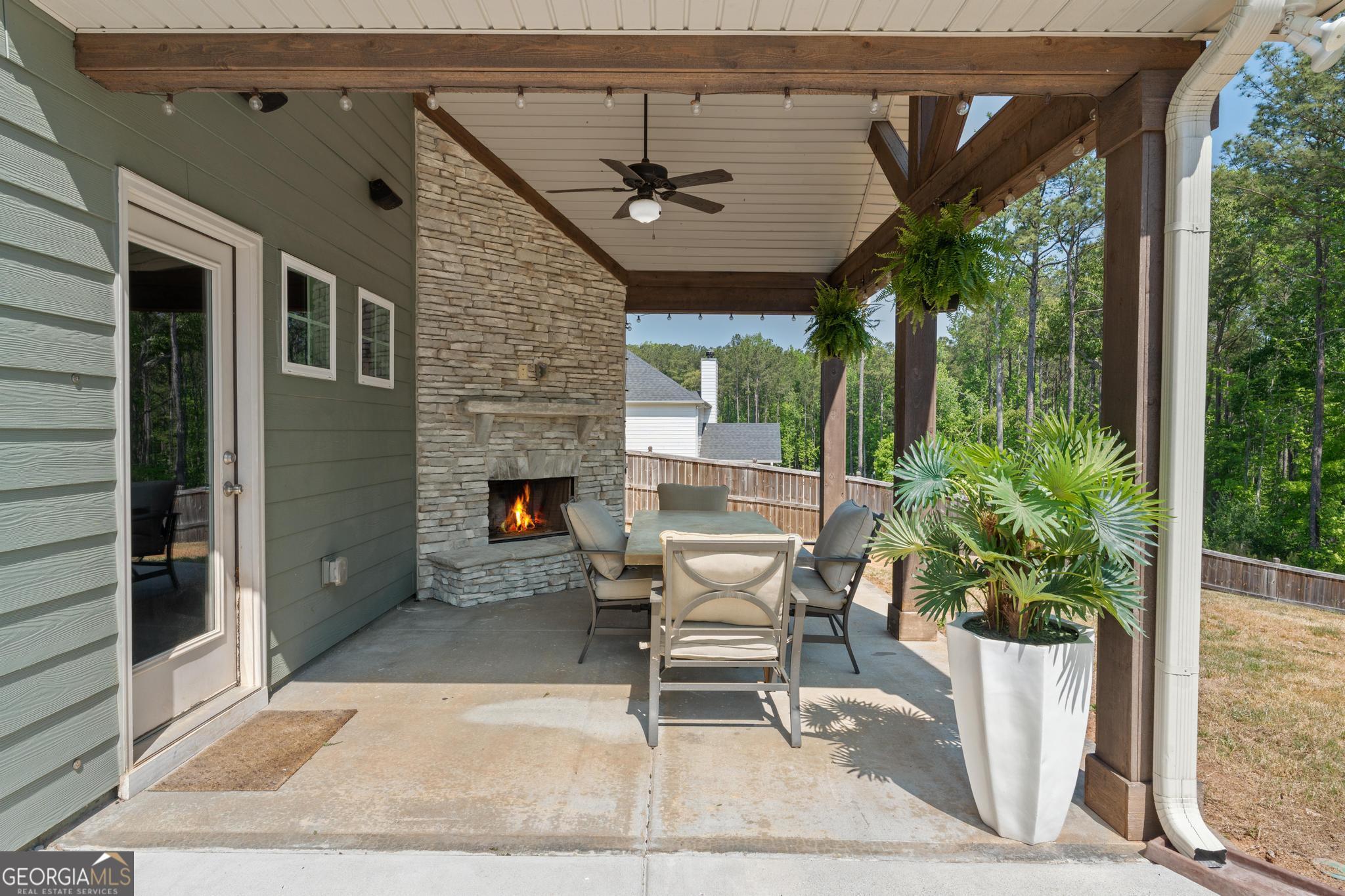 59 Noble Oak Court Palmetto GA 30268
