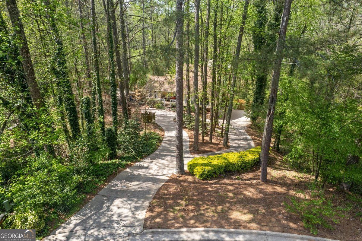 6950 Springwood Drive Douglasville GA 30135