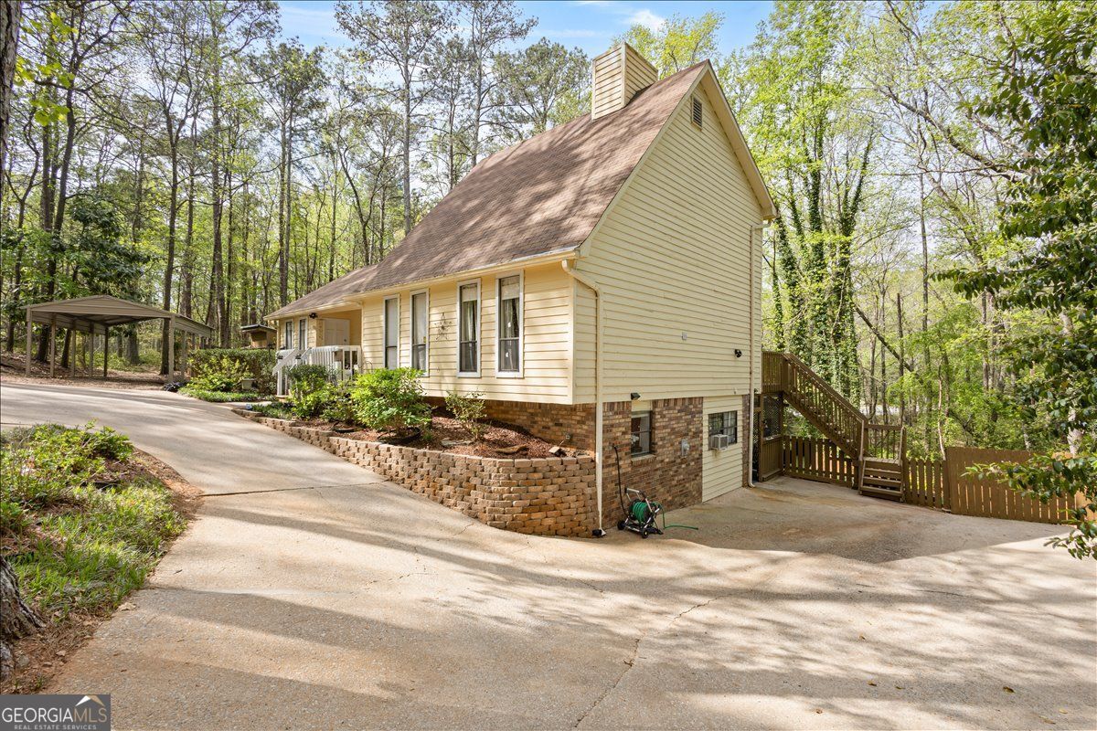6950 Springwood Drive Douglasville GA 30135