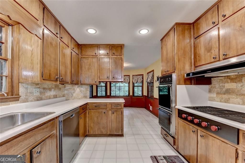 1571 Rochelle Court Atlanta GA 30338