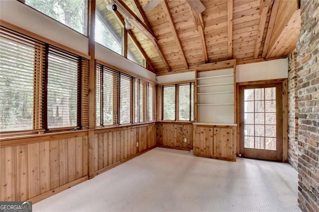 1571 Rochelle Court Atlanta GA 30338
