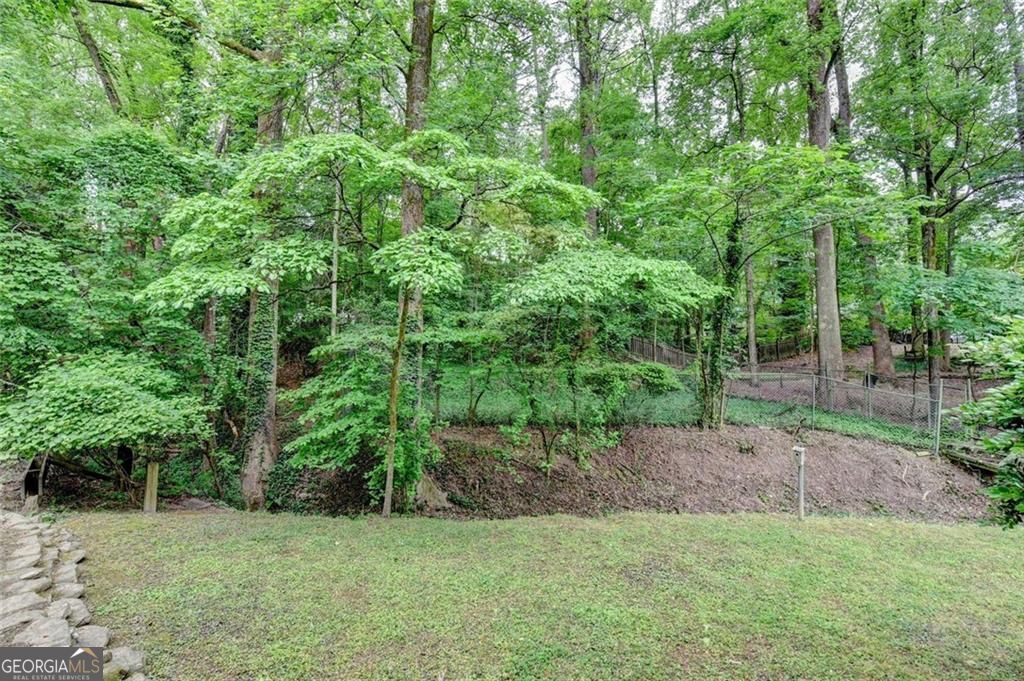 1571 Rochelle Court Atlanta GA 30338