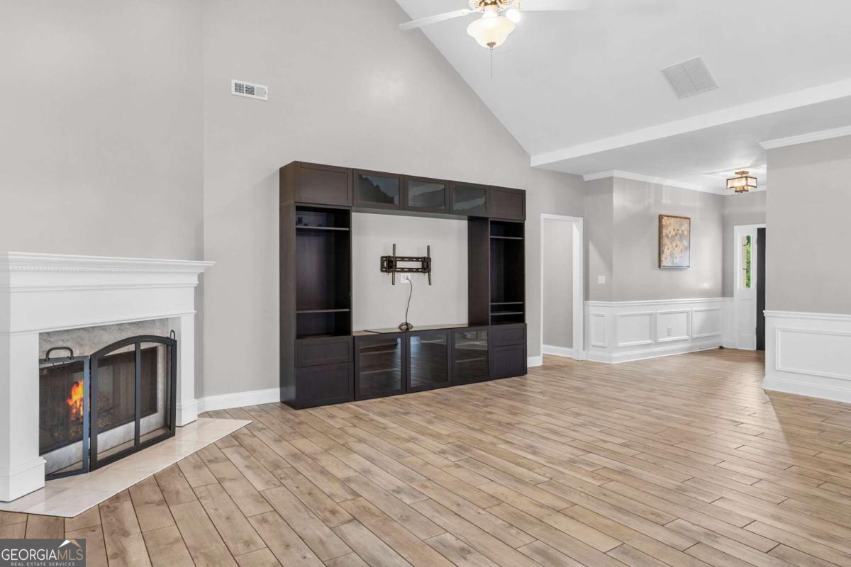122 Crescent Drive Newnan GA 30265
