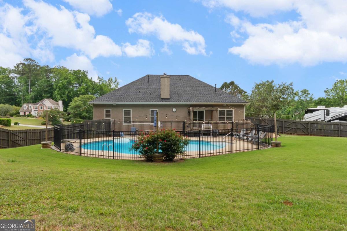 122 Crescent Drive Newnan GA 30265