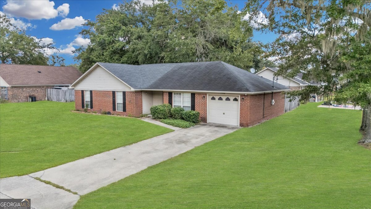 1398 Coalition Circle Hinesville GA 31313