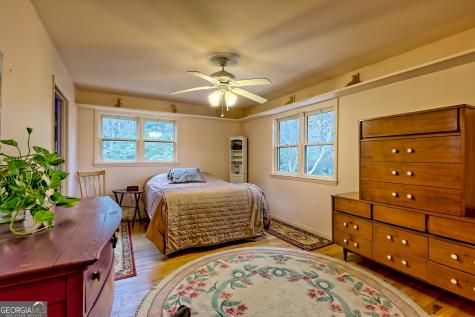 7829 Dillard Road Scaly Mountain NC 28775