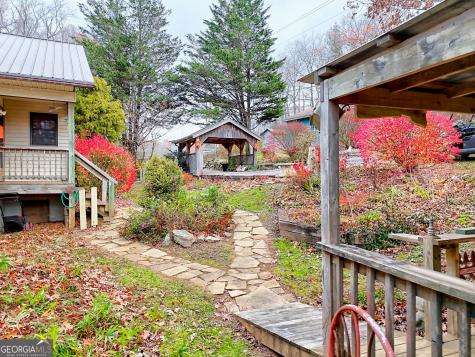7829 Dillard Road Scaly Mountain NC 28775