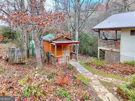 7829 Dillard Road Scaly Mountain NC 28775