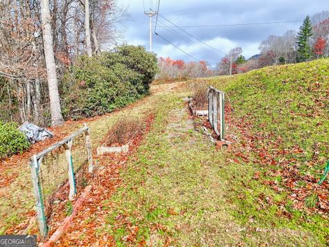 7829 Dillard Road Scaly Mountain NC 28775