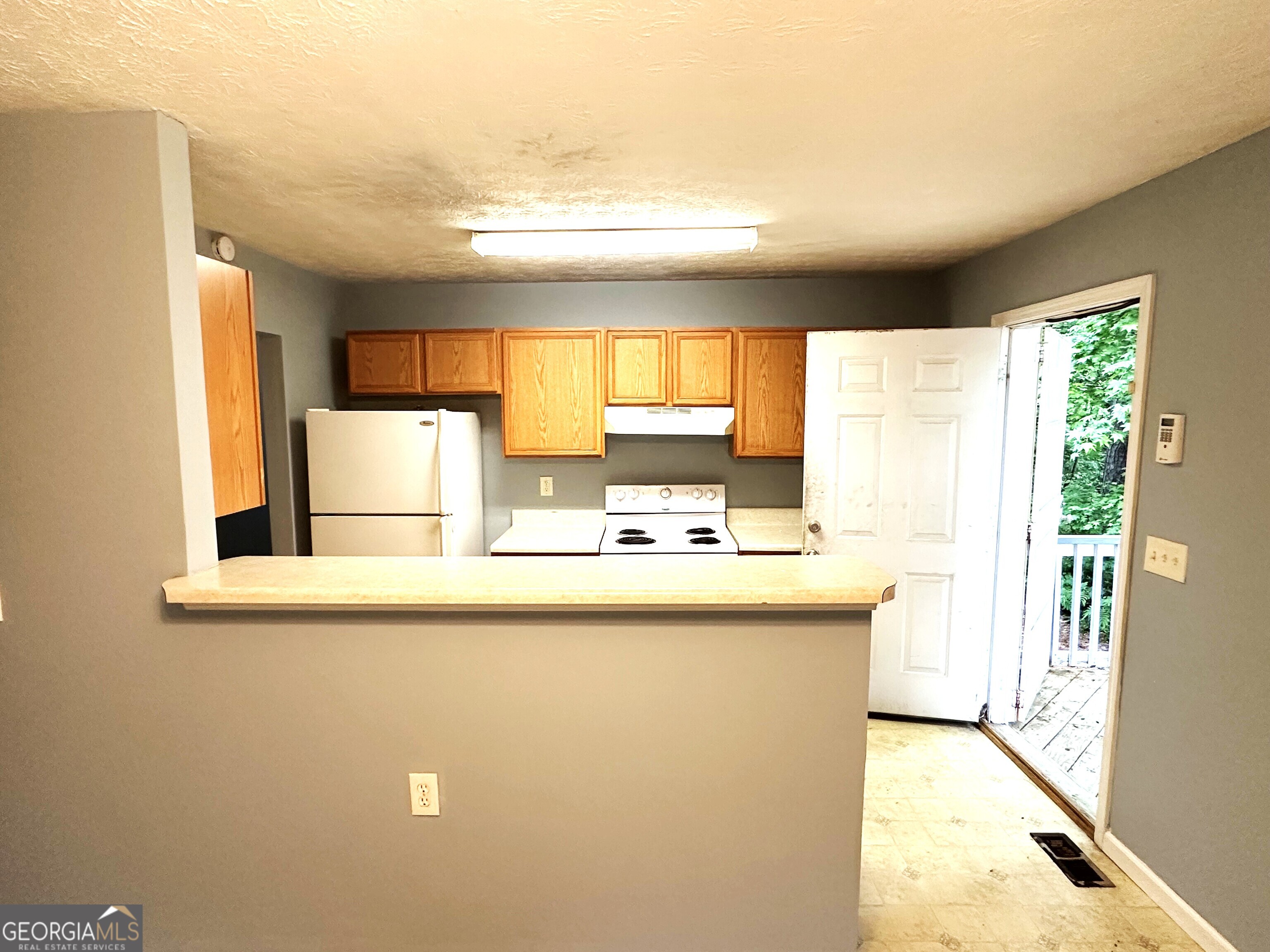 2037 Lakewood Trail SE Atlanta GA 30315