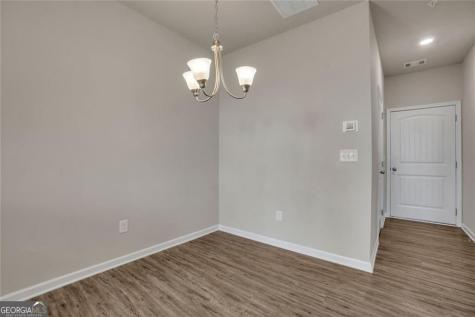 2104 Irvin Court Kennesaw GA 30144