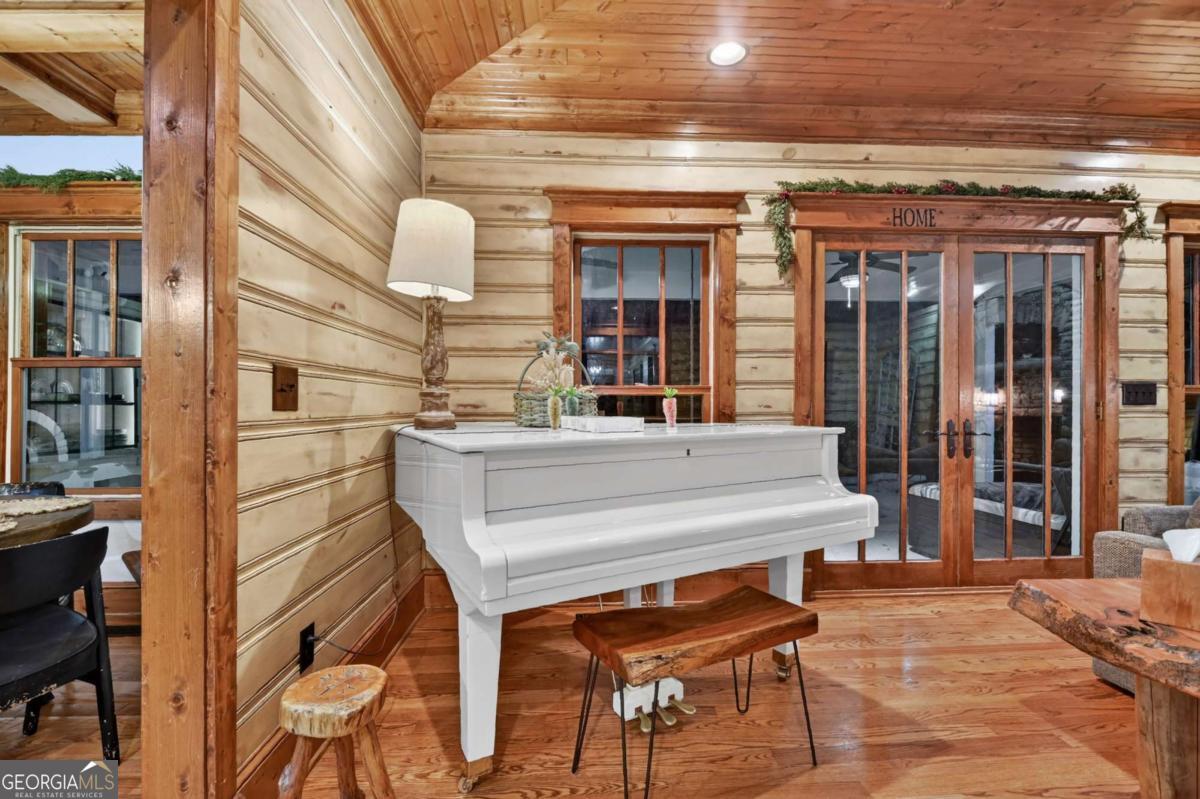 247 Craigtown Road Ellijay GA 30540