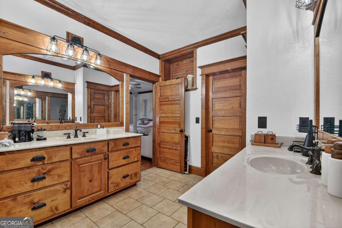 247 Craigtown Road Ellijay GA 30540