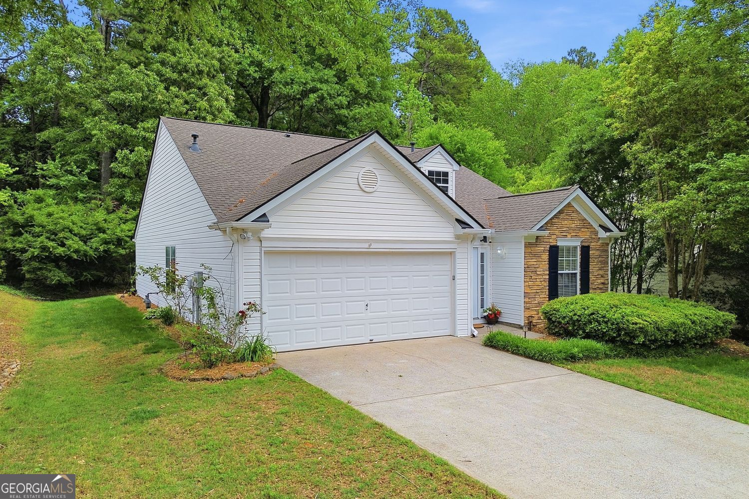 511 Carrington Court Canton GA 30115