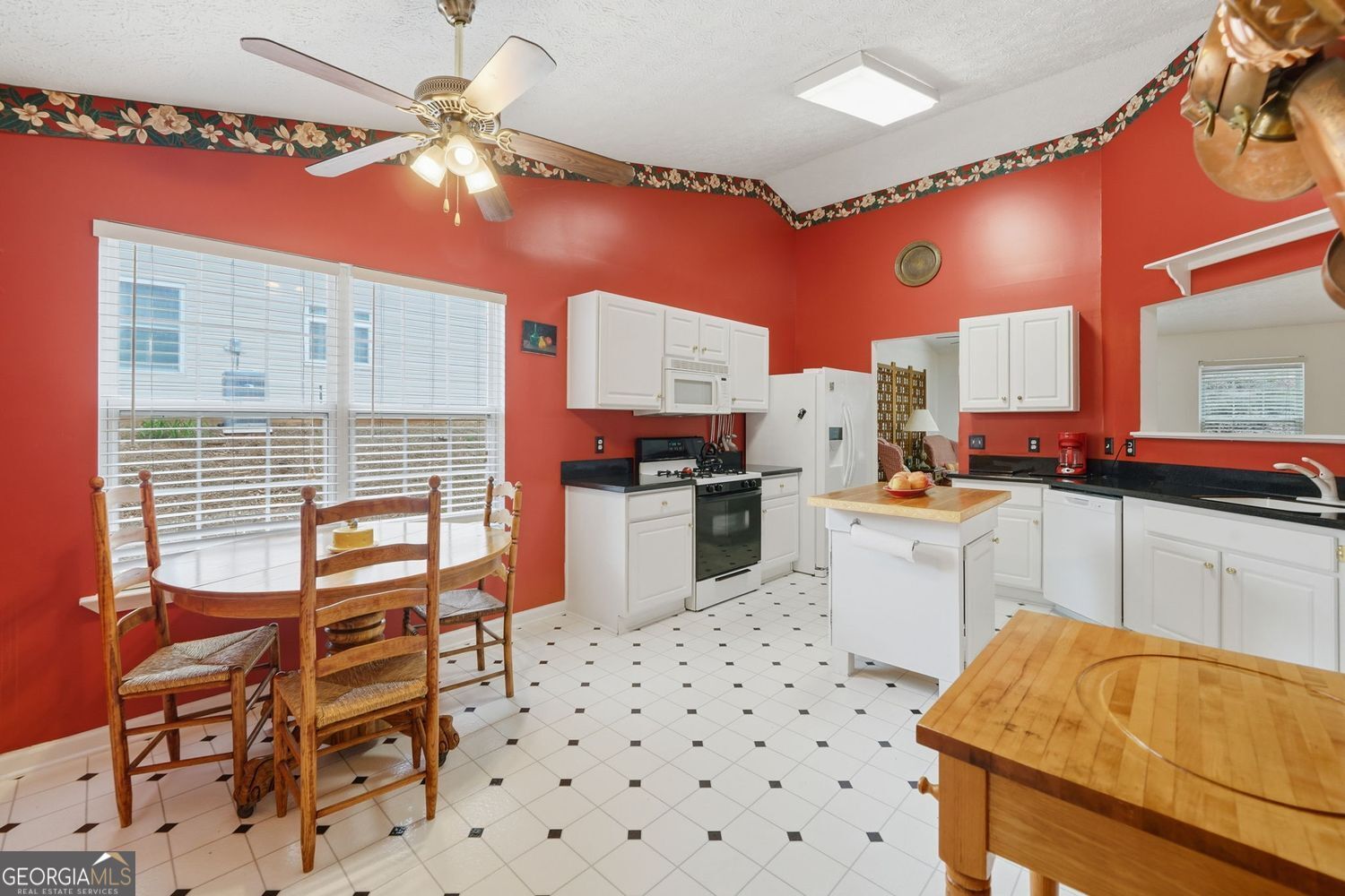 511 Carrington Court Canton GA 30115