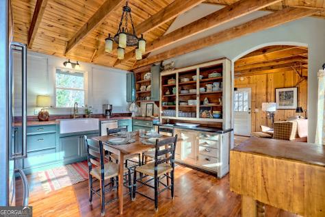98 Pickett Hill Street Clayton GA 30525
