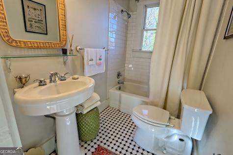 98 Pickett Hill Street Clayton GA 30525