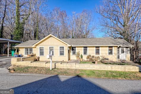 98 Pickett Hill Street Clayton GA 30525