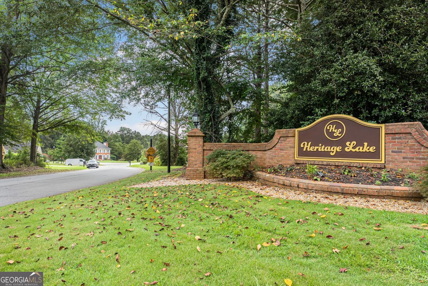 225 S Shore Terrace Fayetteville GA 30214