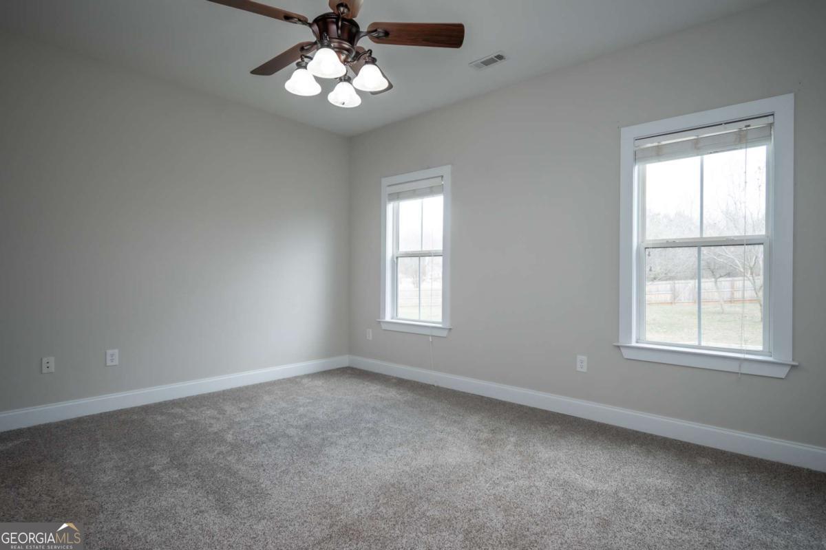 52 Willow Oak Circle Comer GA 30629