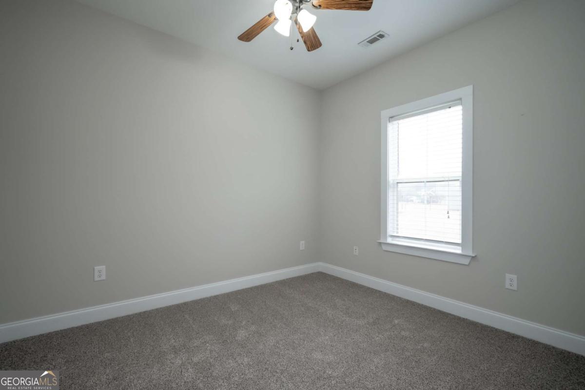 52 Willow Oak Circle Comer GA 30629