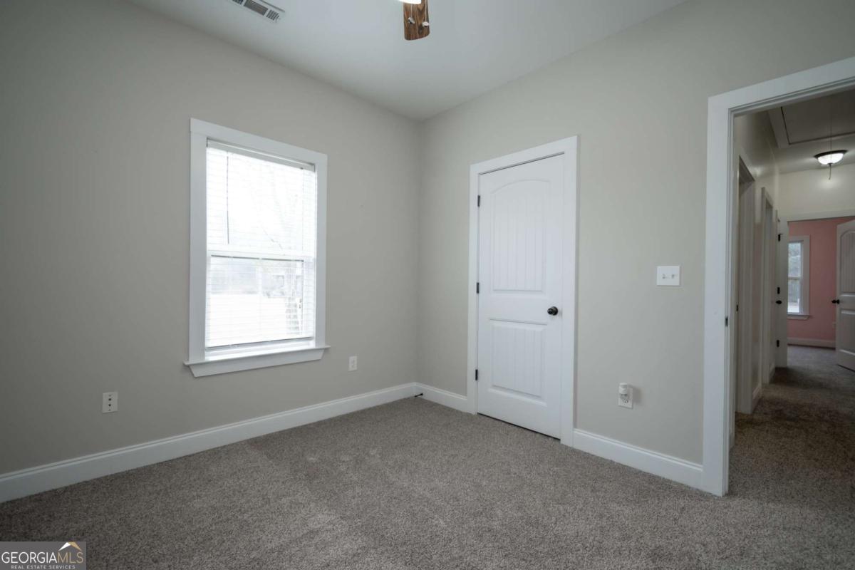 52 Willow Oak Circle Comer GA 30629