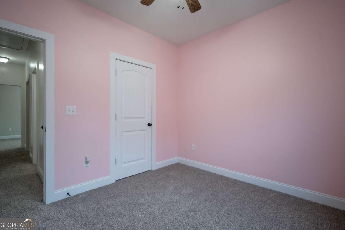 52 Willow Oak Circle Comer GA 30629