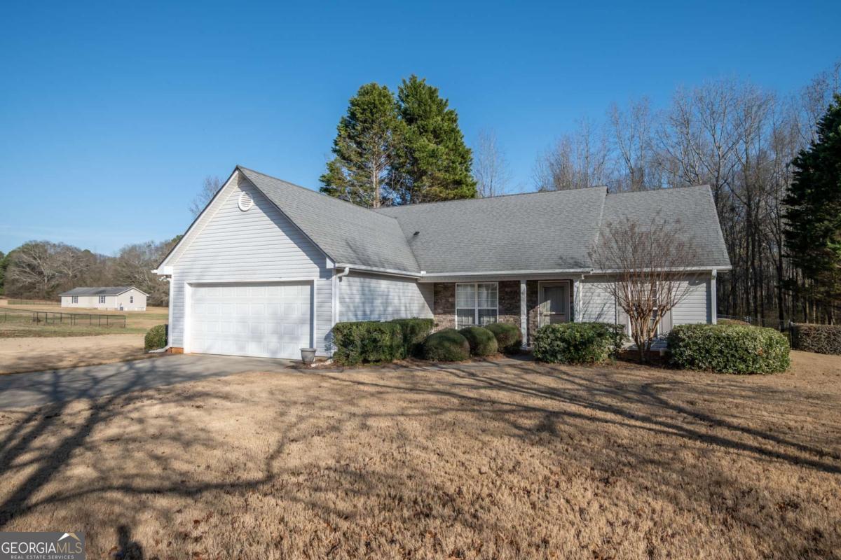 52 Willow Oak Circle Comer GA 30629