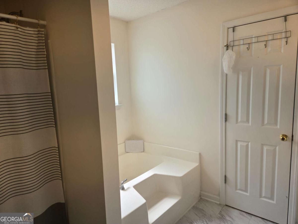 6646 Creek Turn Drive Rex GA 30273