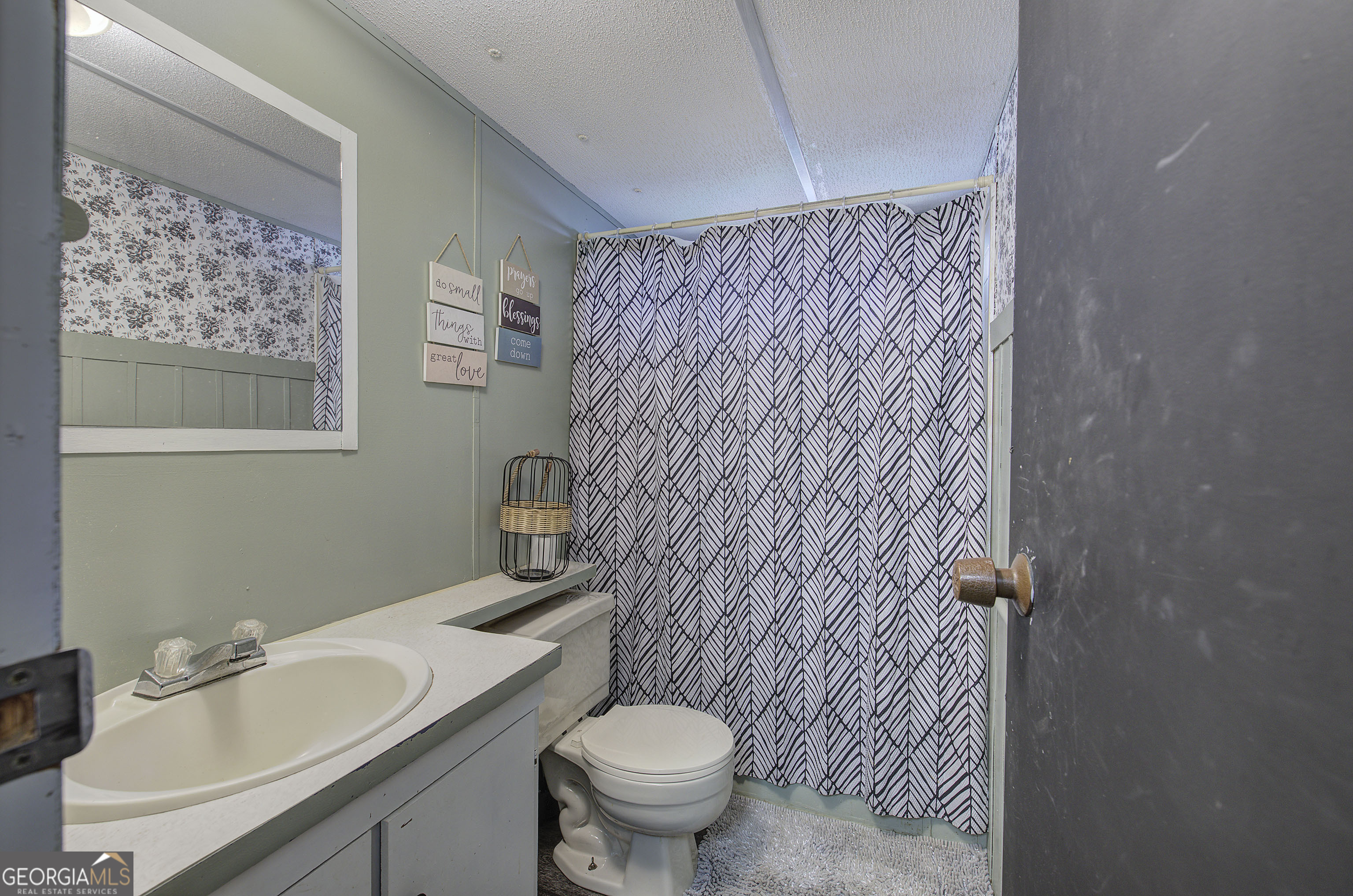 676 Flowery Branch Road Kingston GA 30145