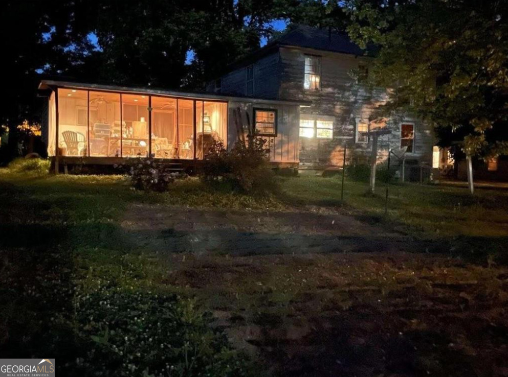 97 Sycamore Street Rockmart GA 30153