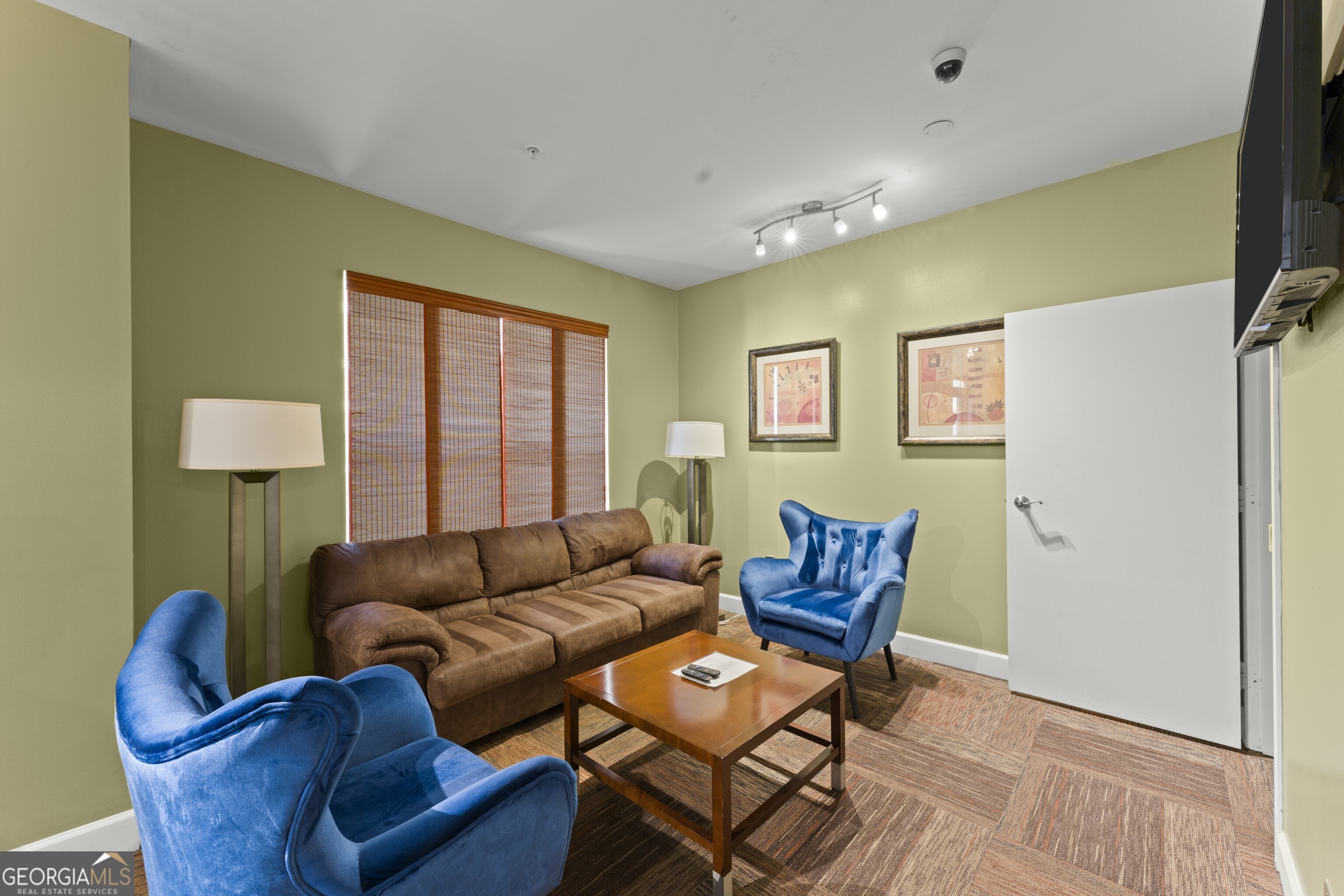 10 Perimeter Summit Boulevard NE Atlanta GA 30319
