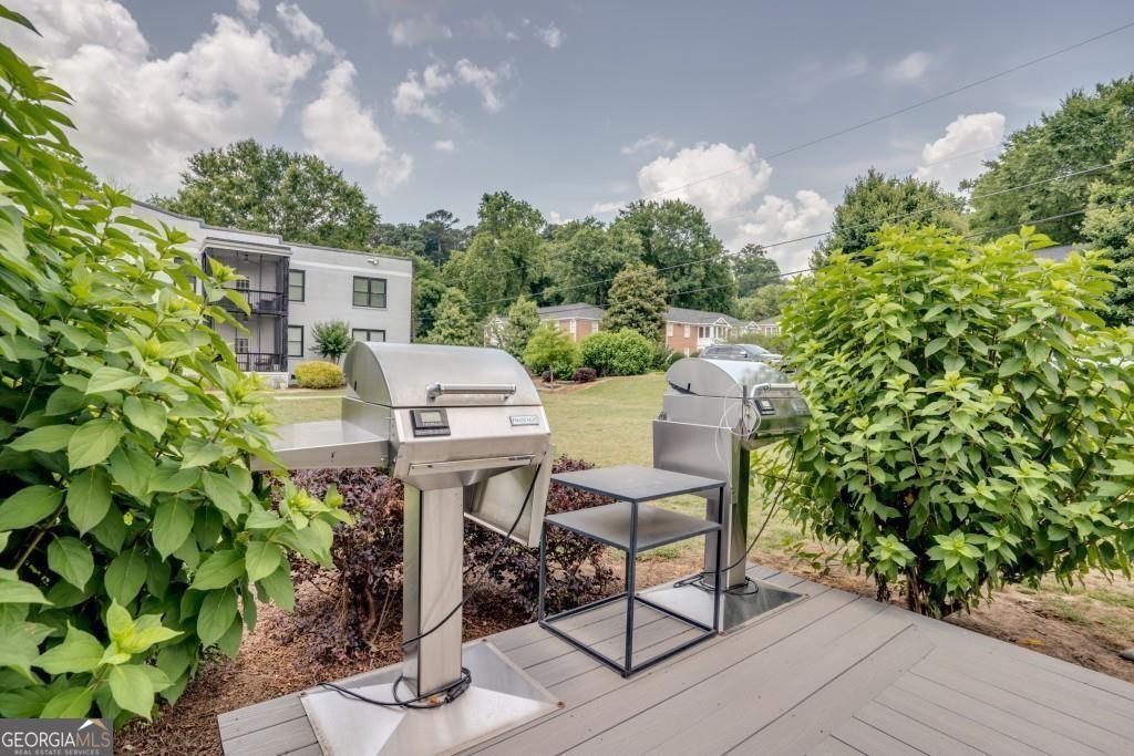 68 Peachtree Memorial Drive NW Atlanta GA 30309