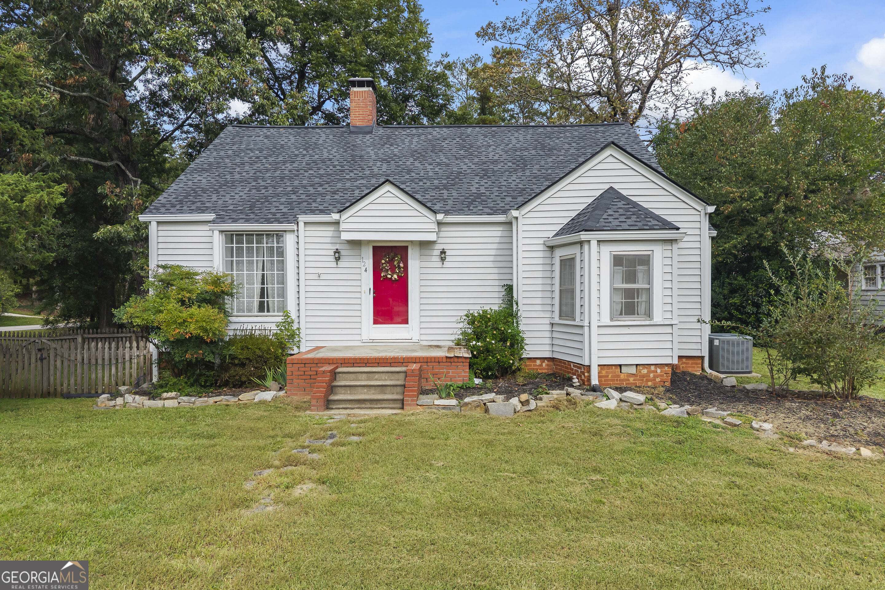124 Boulevard Toccoa GA 30577