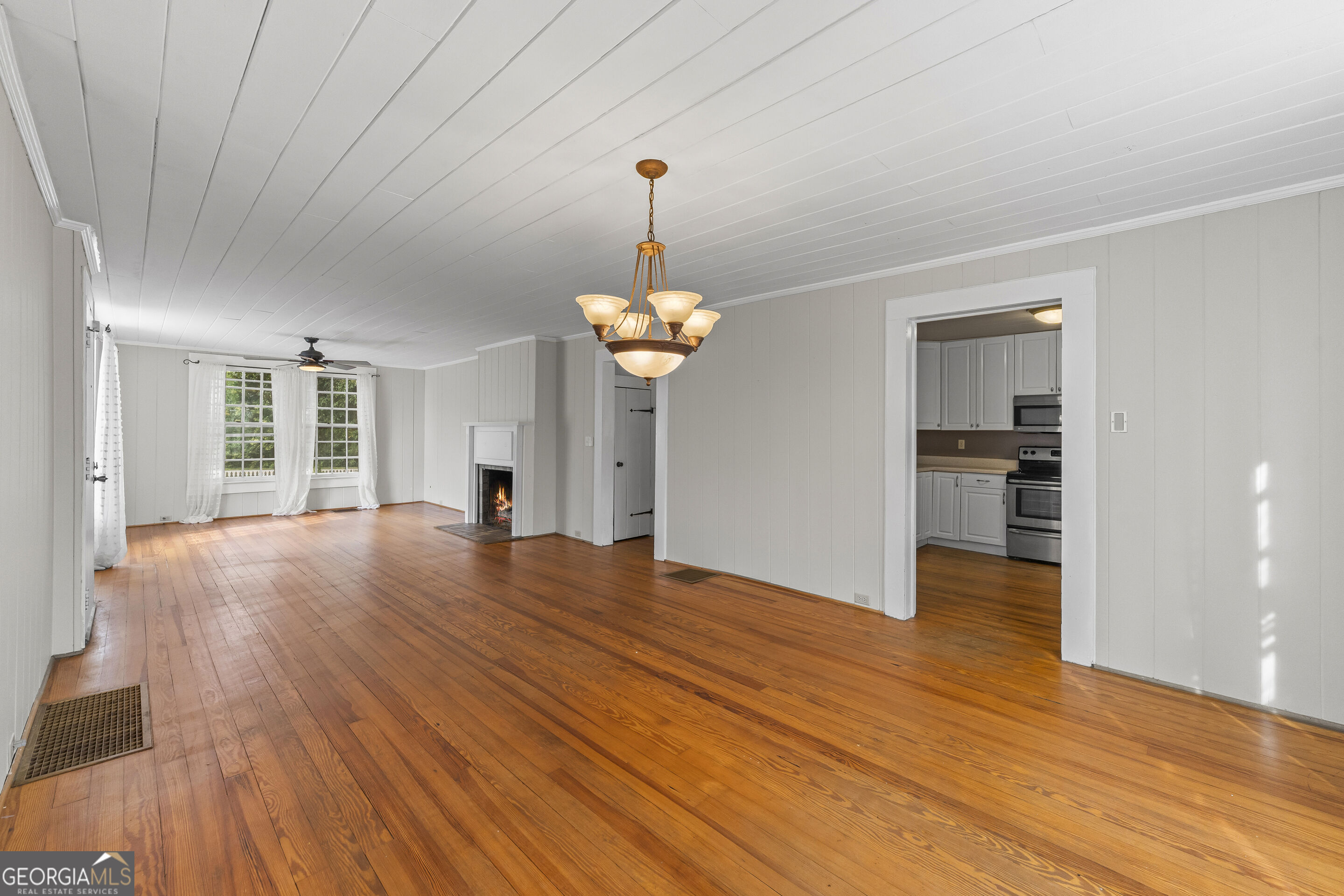 124 Boulevard Toccoa GA 30577