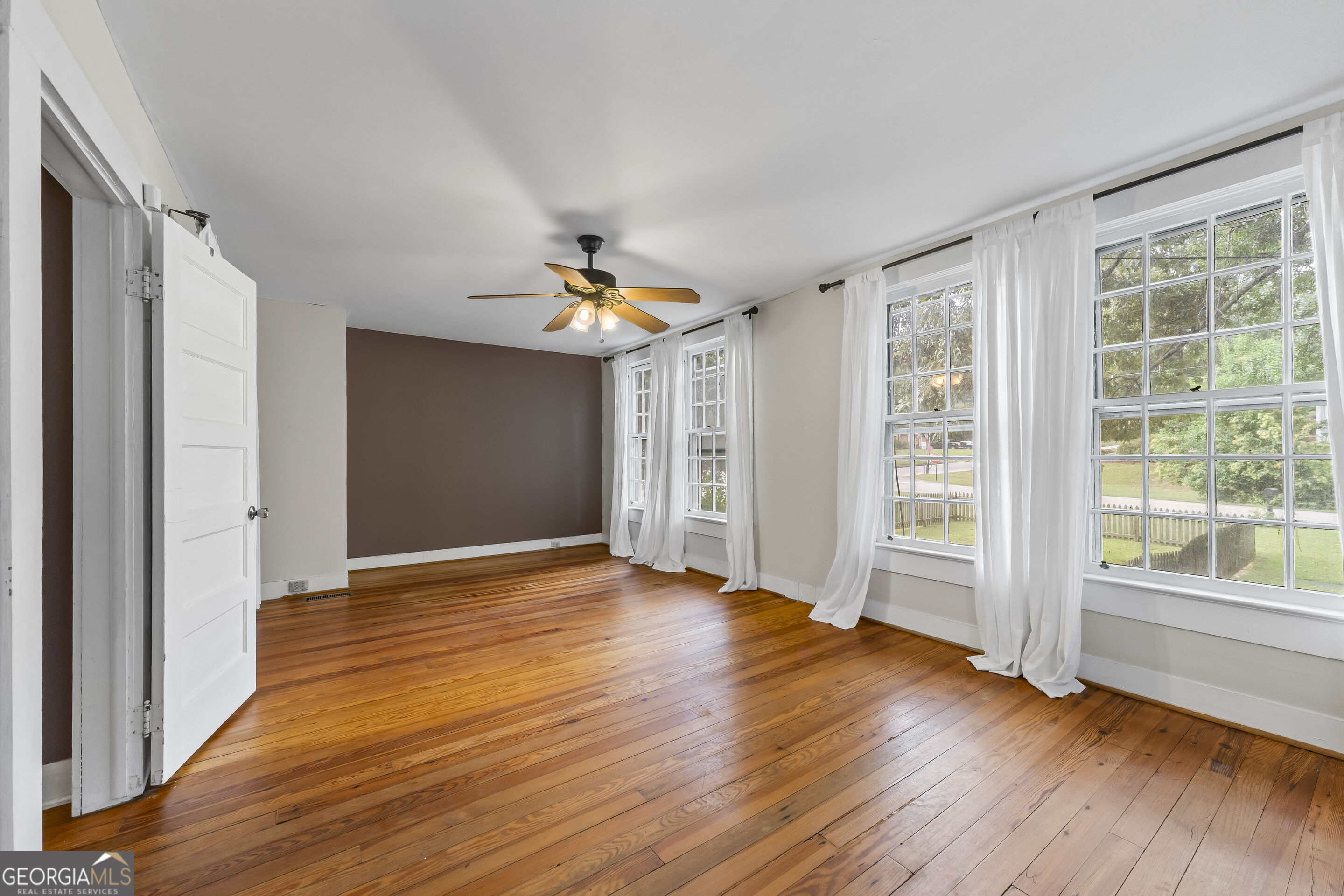 124 Boulevard Toccoa GA 30577